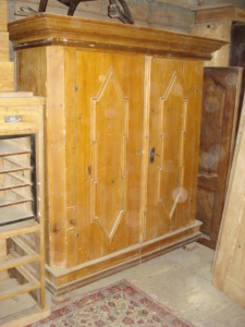 renaissance schrank