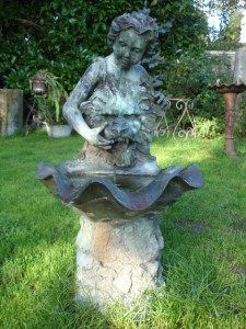 bronze-gartenfigur